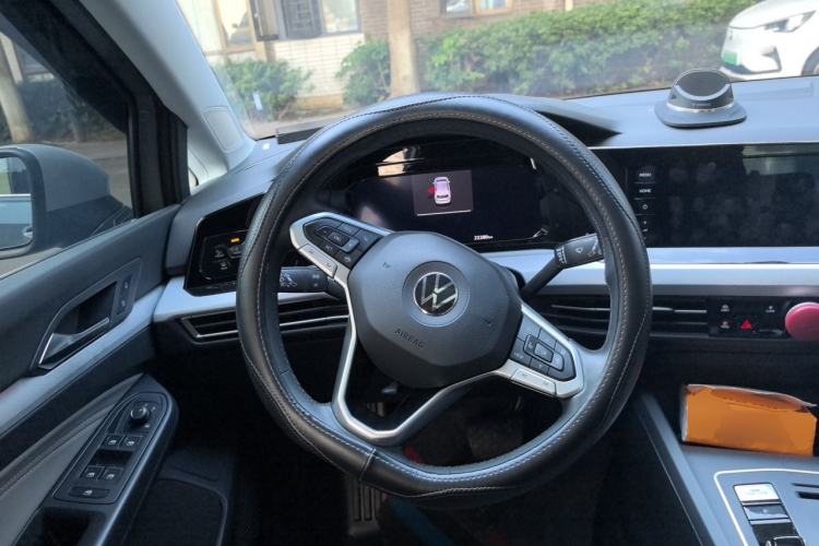 Used Volkswagen Golf 2021 280TSI DSG Pro Steering Wheel