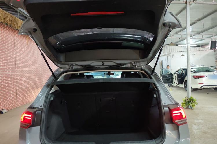 Used Volkswagen Golf 2021 280TSI DSG Pro Trunk