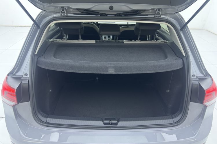 Used Volkswagen Golf 2021 280TSI DSG Pro Trunk