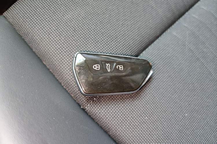 Used Volkswagen Golf 2021 280TSI DSG Pro Vehicle Key