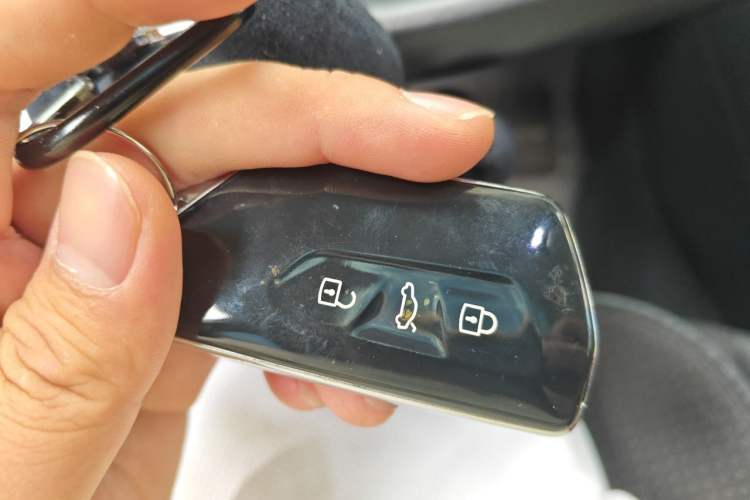 Used Volkswagen Golf 2021 280TSI DSG Pro Vehicle Key