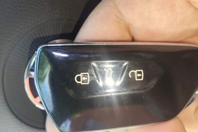 Used Volkswagen Golf 2021 280TSI DSG Pro Vehicle Key