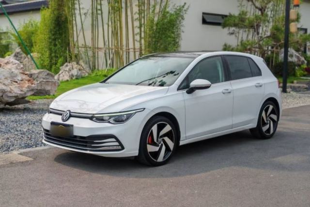 Ojetý Volkswagen Golf 2021 280TSI DSG Pro