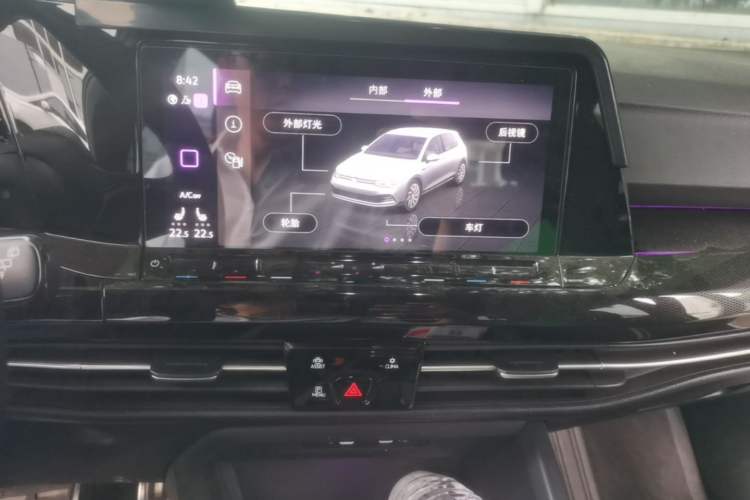 Used Volkswagen Golf 2021 280TSI DSG R-Line Audio And AC Panel