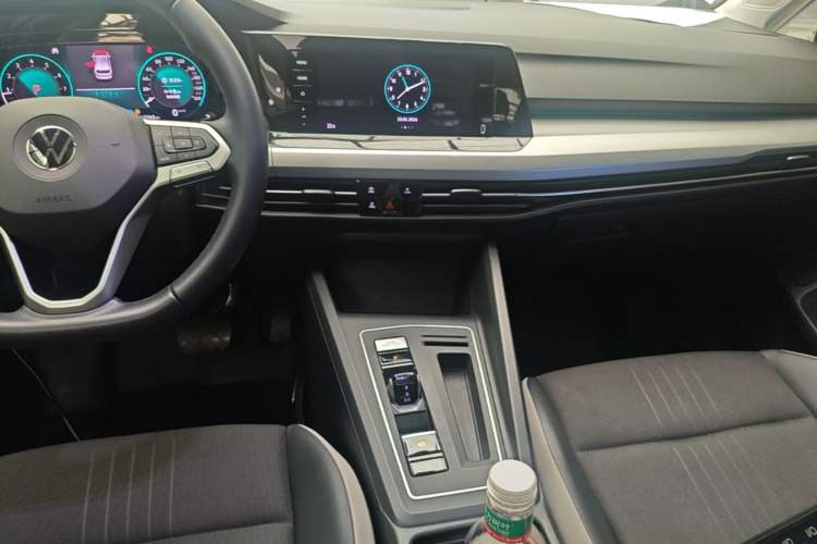 Used Volkswagen Golf 2021 280TSI DSG Pro Audio And AC Panel