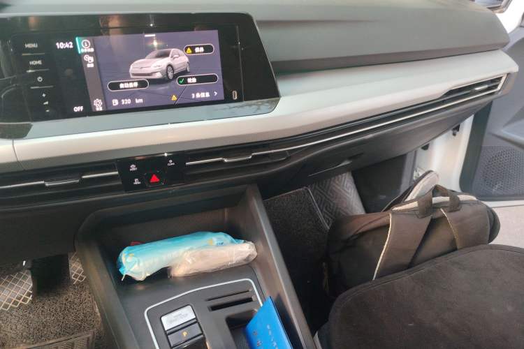 Used Volkswagen Golf 2021 280TSI DSG Pro Audio And AC Panel