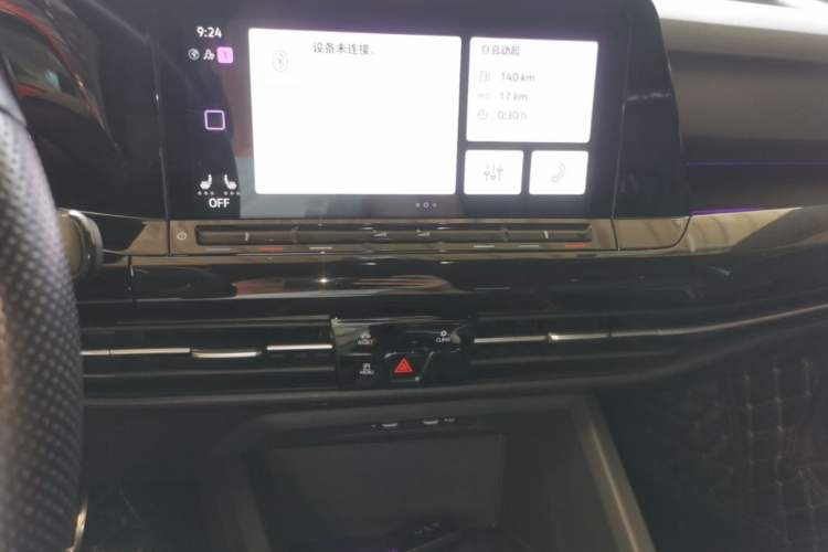 Used Volkswagen Golf 2021 280TSI DSG R-Line Audio And AC Panel