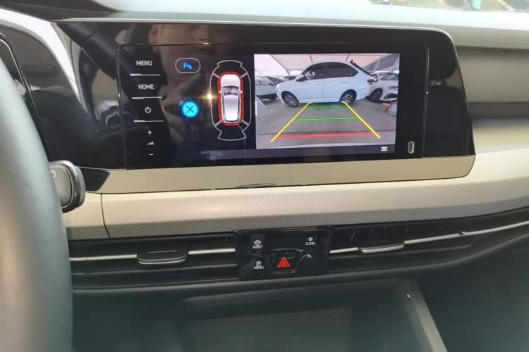 Used Volkswagen Golf 2021 280TSI DSG R-Line Audio And AC Panel