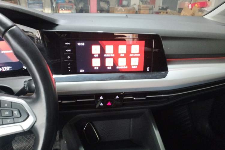 Used Volkswagen Golf 2021 280TSI DSG 30th Anniversary Edition Audio And AC Panel
