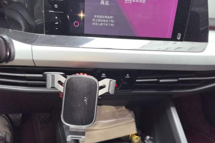 Used Volkswagen Golf 2021 200TSI DSG Pro Audio And AC Panel