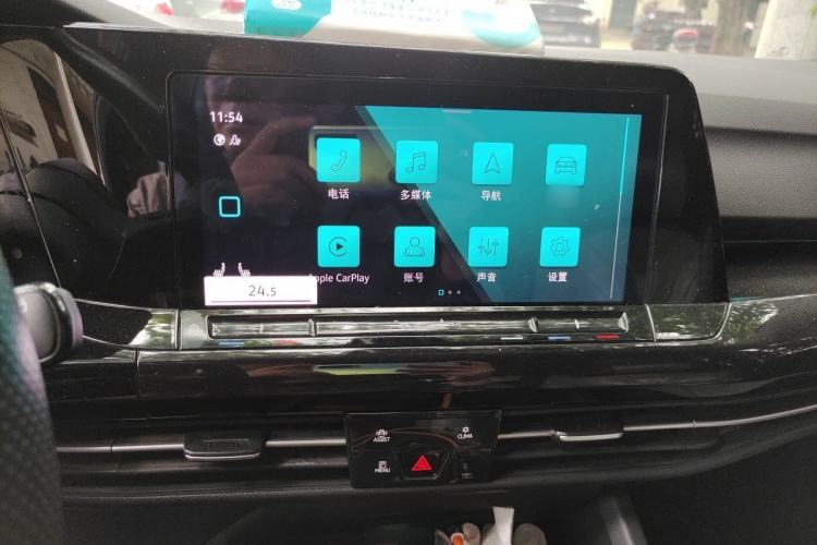 Used Volkswagen Golf 2021 280TSI DSG R-Line Audio And AC Panel