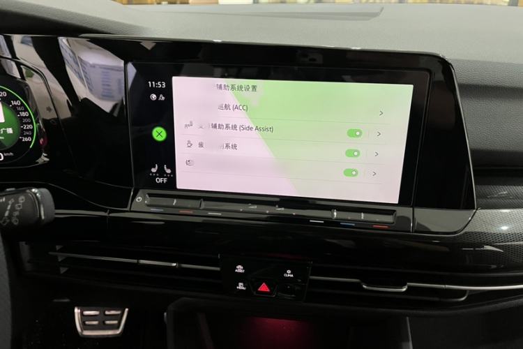 Used Volkswagen Golf 2021 280TSI DSG R-Line Audio And AC Panel
