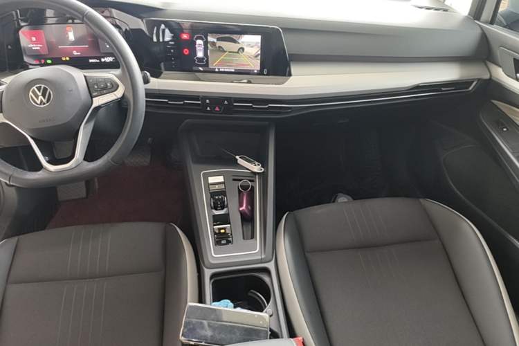 Used Volkswagen Golf 2021 280TSI DSG Pro Audio And AC Panel