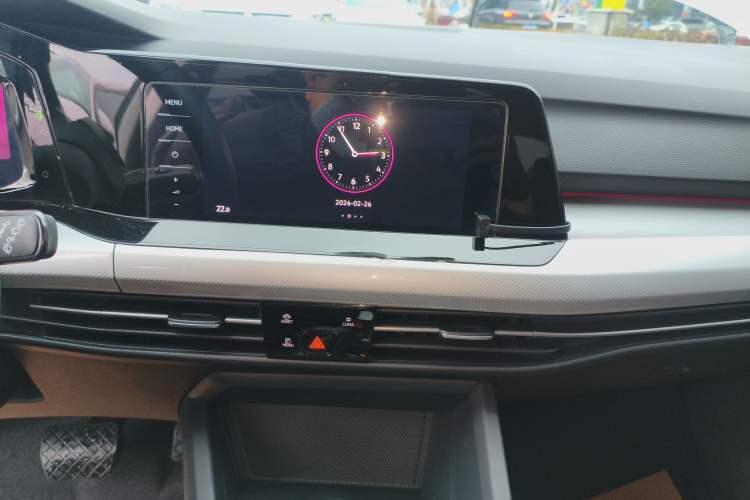 Used Volkswagen Golf 2021 280TSI DSG Pro Audio And AC Panel