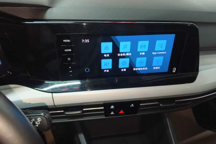 Used Volkswagen Golf 2021 280TSI DSG 30th Anniversary Edition Audio And AC Panel