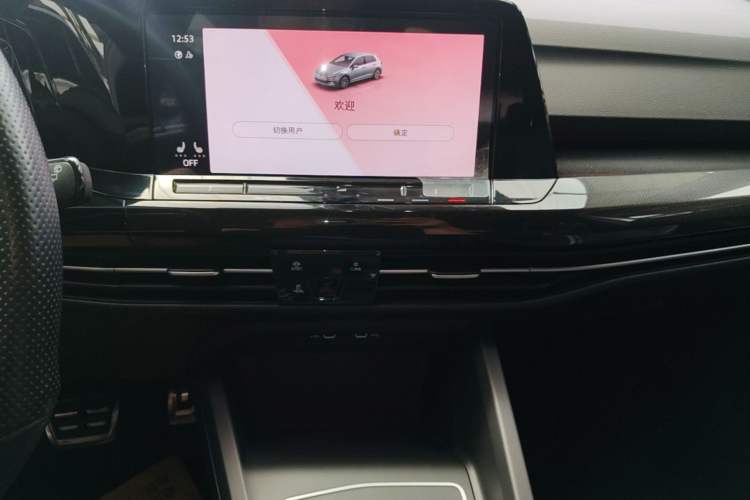 Used Volkswagen Golf 2021 280TSI DSG R-Line Audio And AC Panel