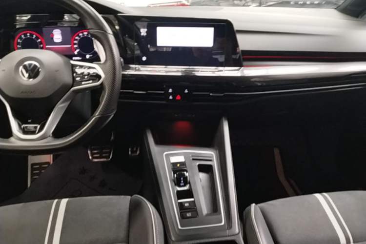 Used Volkswagen Golf 2021 280TSI DSG R-Line Audio And AC Panel