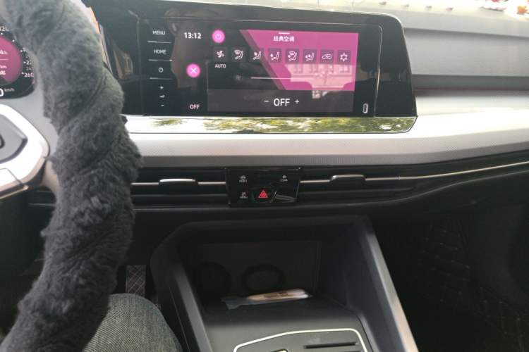 Used Volkswagen Golf 2021 280TSI DSG Pro Audio And AC Panel