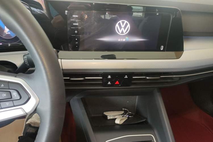 Used Volkswagen Golf 2021 280TSI DSG Pro Audio And AC Panel