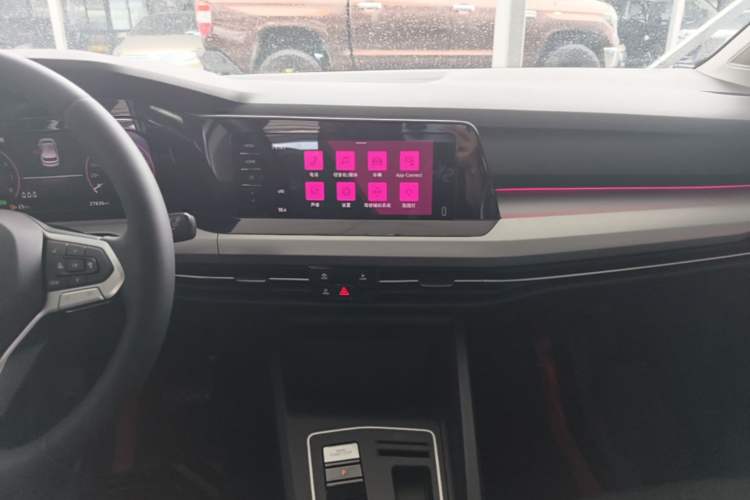 Used Volkswagen Golf 2021 280TSI DSG Pro Audio And AC Panel