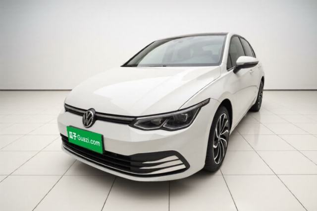 Ojetý Volkswagen Golf 2021 280TSI DSG Pro