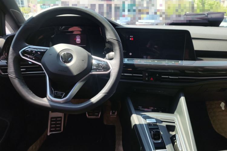 Used Volkswagen Golf 2021 280TSI DSG R-Line Center Console