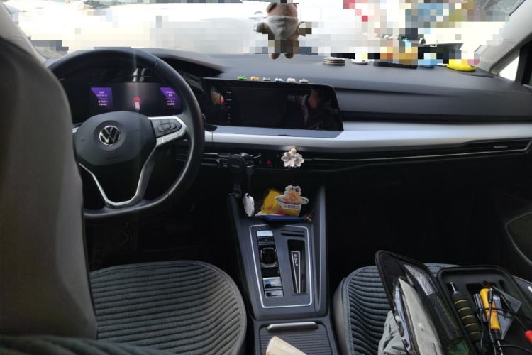 Used Volkswagen Golf 2021 280TSI DSG Pro Center Console