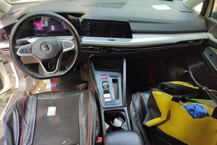 Used Volkswagen Golf 2021 280TSI DSG Pro Center Console