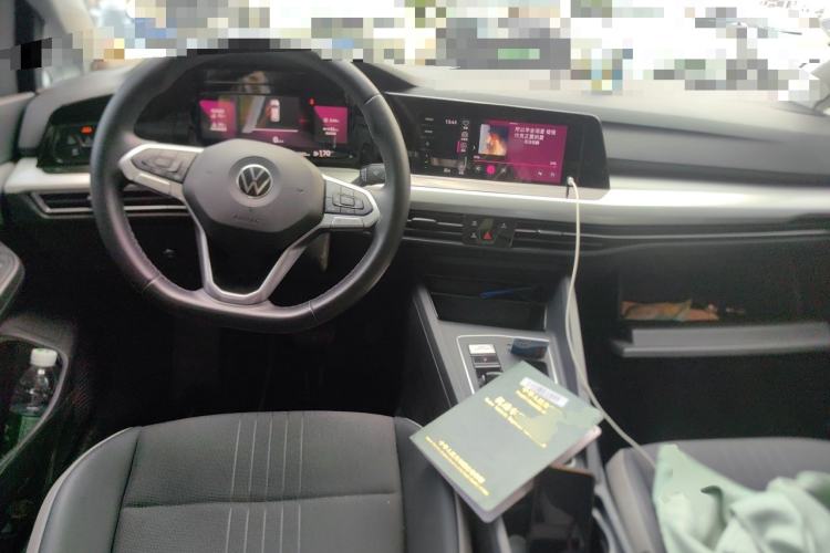 Used Volkswagen Golf 2021 280TSI DSG Pro Center Console