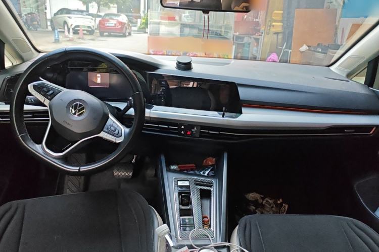 Used Volkswagen Golf 2021 280TSI DSG Pro First Edition Center Console