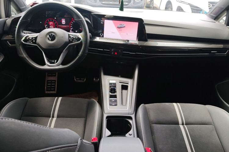 Used Volkswagen Golf 2021 280TSI DSG R-Line Center Console