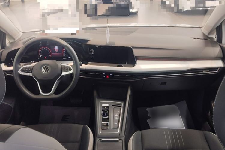 Used Volkswagen Golf 2021 280TSI DSG Pro Center Console
