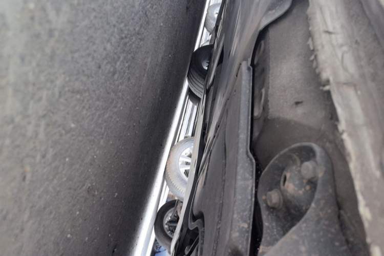 Used Volkswagen Golf 2021 200TSI DSG Pro Chassis Rear Left