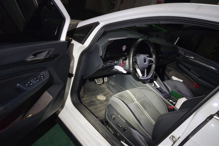 Used Volkswagen Golf 2021 280TSI DSG R-Line Driver Seat