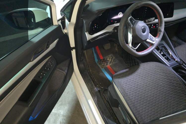 Used Volkswagen Golf 2021 280TSI DSG Pro Driver Seat