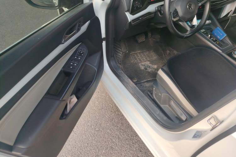 Used Volkswagen Golf 2021 280TSI DSG Pro Driver Seat