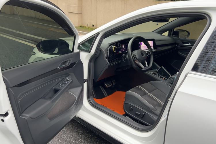 Used Volkswagen Golf 2021 280TSI DSG R-Line Driver Seat