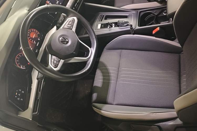 Used Volkswagen Golf 2021 280TSI DSG Pro Driver Seat