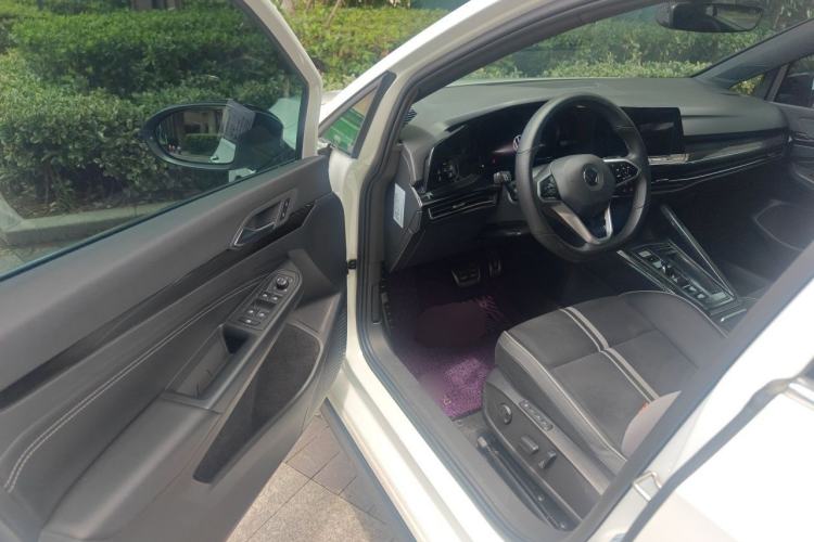 Used Volkswagen Golf 2021 280TSI DSG R-Line Driver Seat
