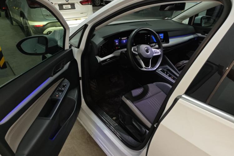 Used Volkswagen Golf 2021 280TSI DSG Pro Driver Seat