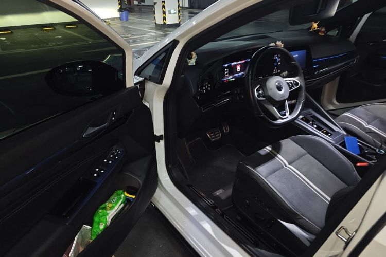Used Volkswagen Golf 2021 280TSI DSG R-Line Driver Seat