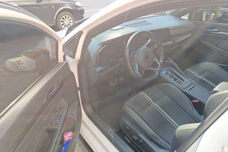 Used Volkswagen Golf 2021 280TSI DSG R-Line Driver Seat