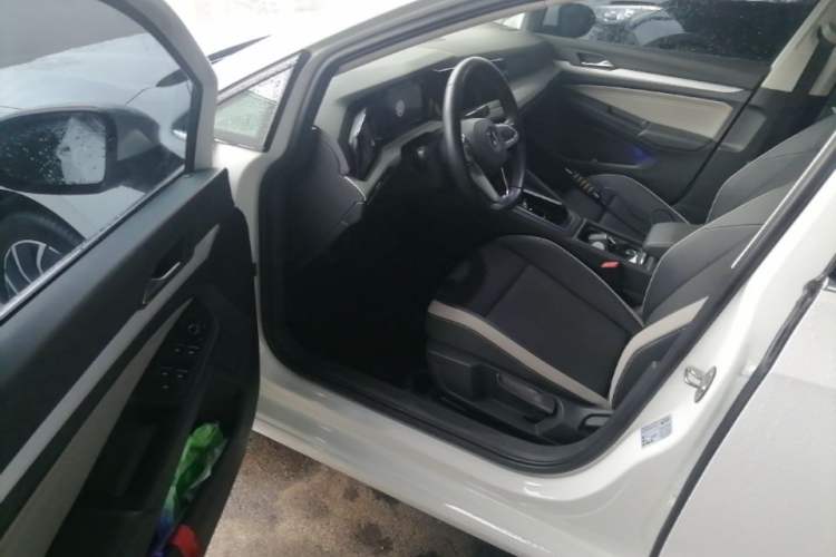 Used Volkswagen Golf 2021 280TSI DSG 30th Anniversary Edition Driver Seat