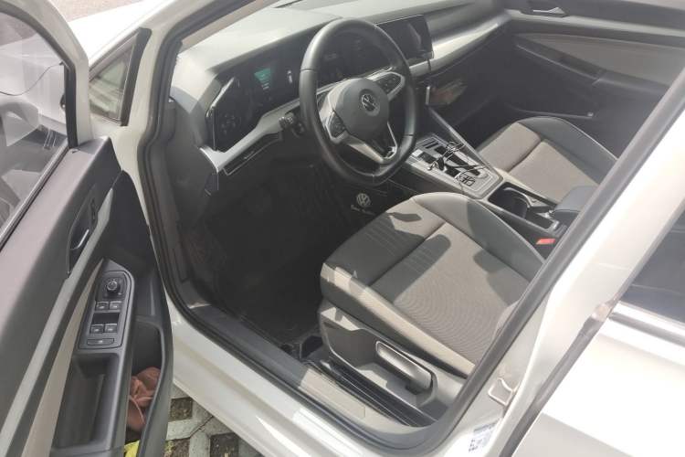 Used Volkswagen Golf 2021 280TSI DSG Pro Driver Seat