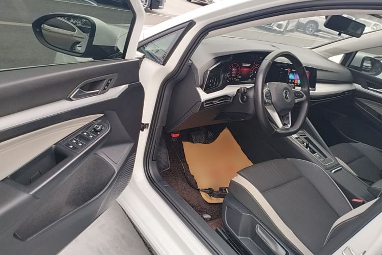 Used Volkswagen Golf 2021 280TSI DSG Pro Driver Seat