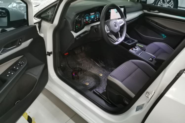 Used Volkswagen Golf 2021 280TSI DSG Pro Driver Seat