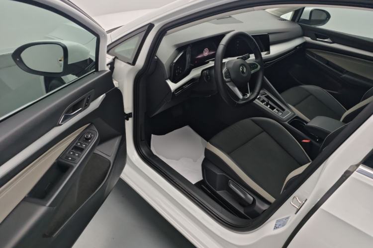 Used Volkswagen Golf 2021 280TSI DSG Pro Driver Seat