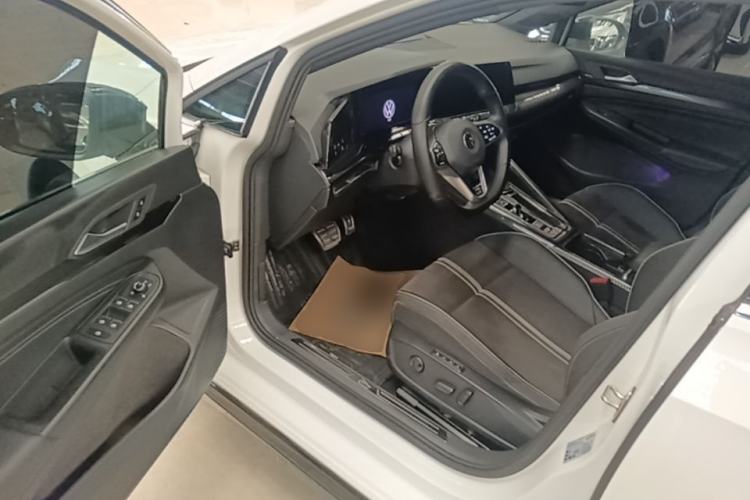 Used Volkswagen Golf 2021 280TSI DSG R-Line Driver Seat
