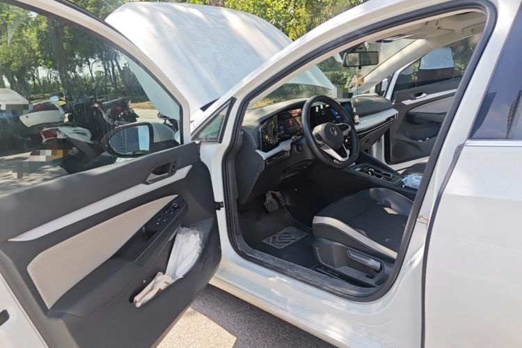 Used Volkswagen Golf 2021 280TSI DSG Pro Driver Seat