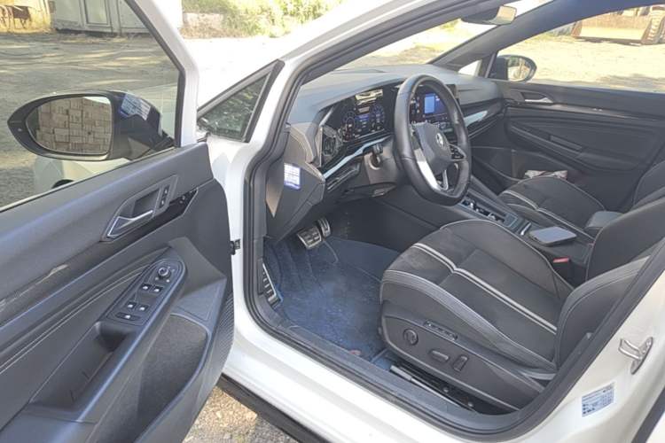 Used Volkswagen Golf 2021 280TSI DSG R-Line Driver Seat